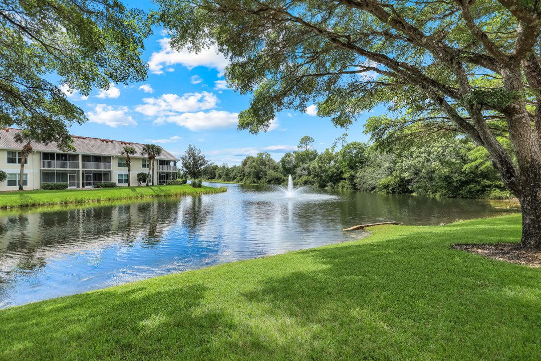 5650 Northboro Dr #102, Naples, FL 34110