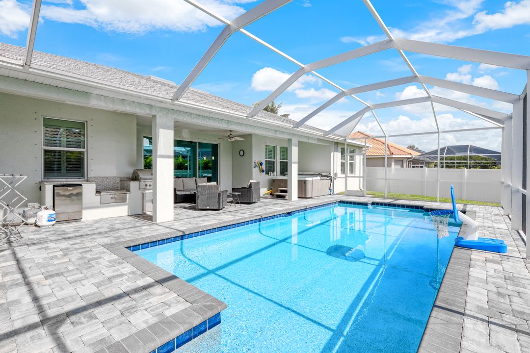 4800 SW 23rd Ave, Cape Coral, FL 33914