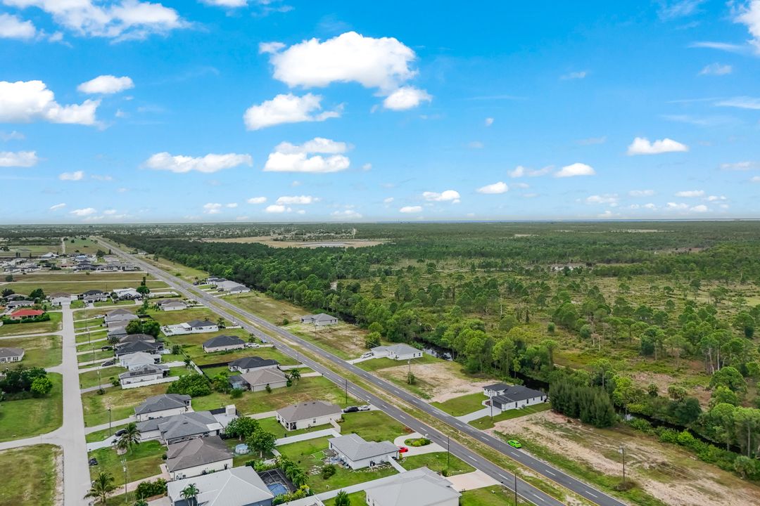 523 Wilmington Pkwy, Cape Coral, FL 33993