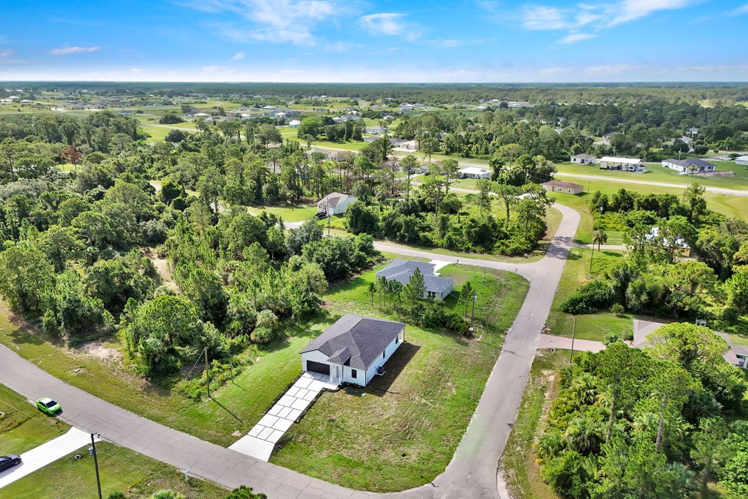 5085 NE Tradewinds Cir, LaBelle, FL 33935