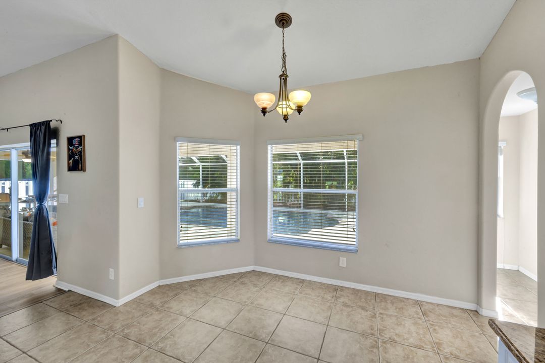 1121 NW 27th Ave, Cape Coral, FL 33993