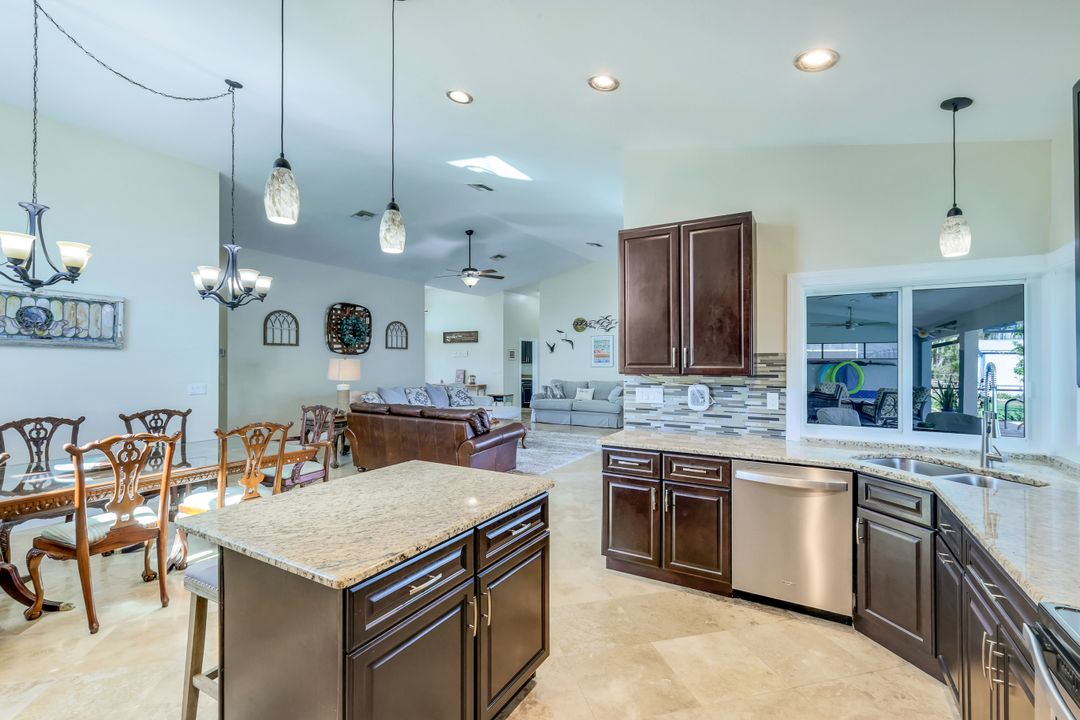 133 SE 32nd St, Cape Coral, FL 33904