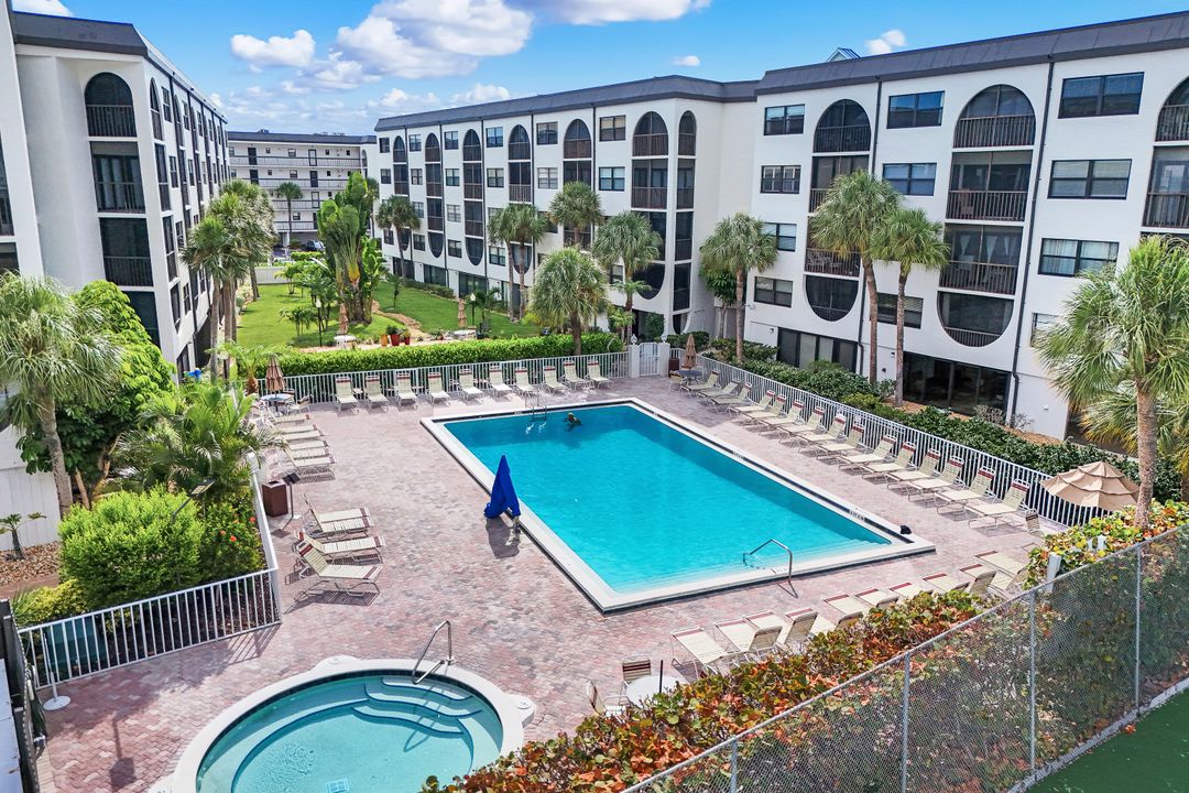 1023 Anglers Cove #E-505, Marco Island, FL 34145