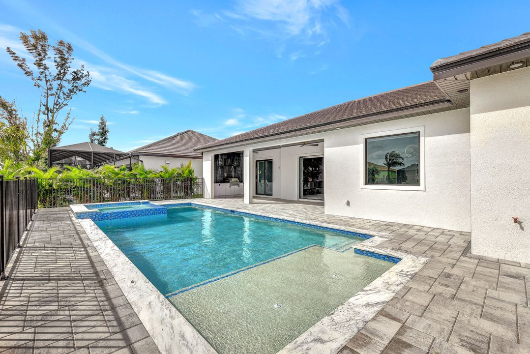 719 Old Burnt Store Rd N, Cape Coral, FL 33993