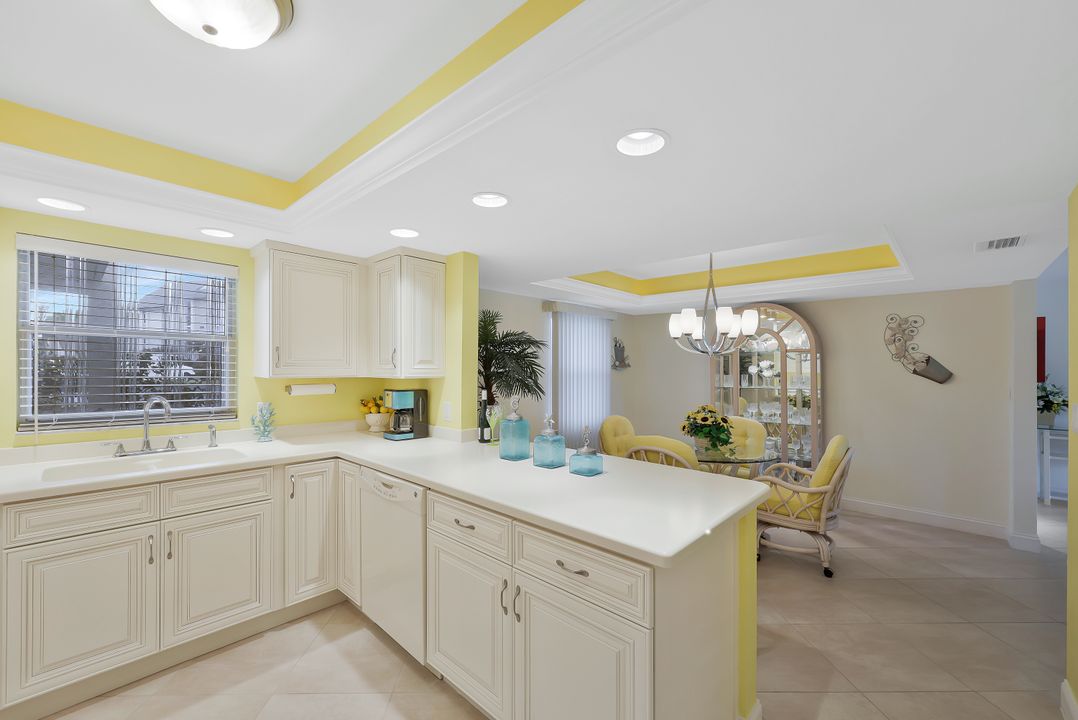 1520 Imperial Golf Course Blvd #214, Naples, FL 34110