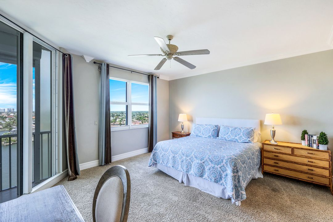 410 Flagship Dr #903, Naples, FL 34108