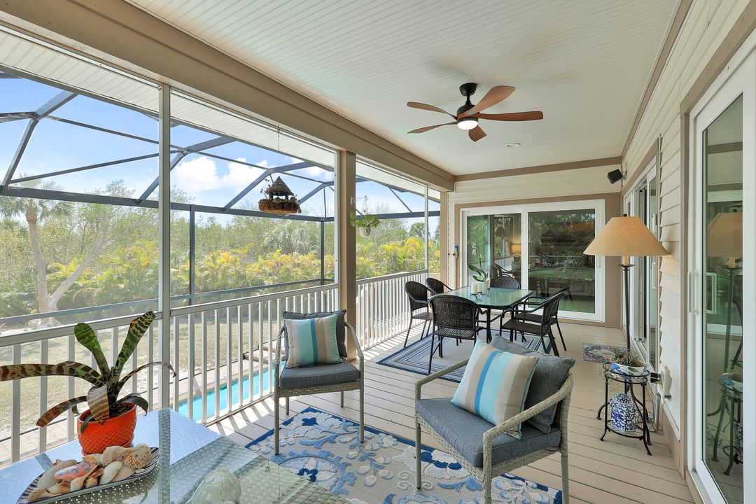 2130 Sunset Cir, Sanibel, FL 33957