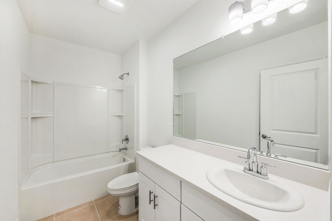 2714 SW 3rd Ln, Cape Coral, FL 33991