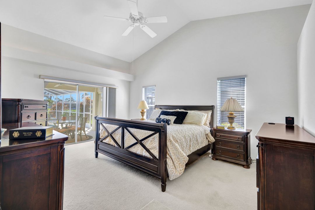 610 Archer Pkwy W, Cape Coral, FL 33904