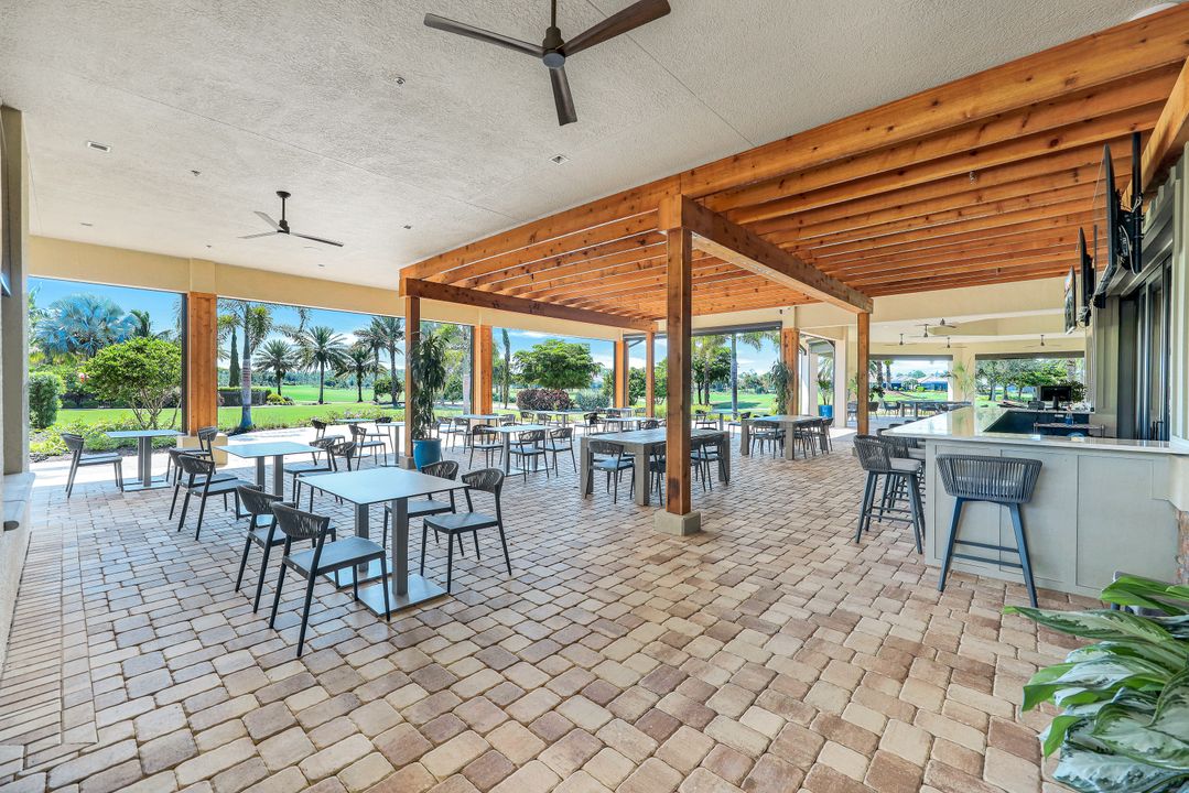9010 Arrezo Ct, Naples, FL 34119