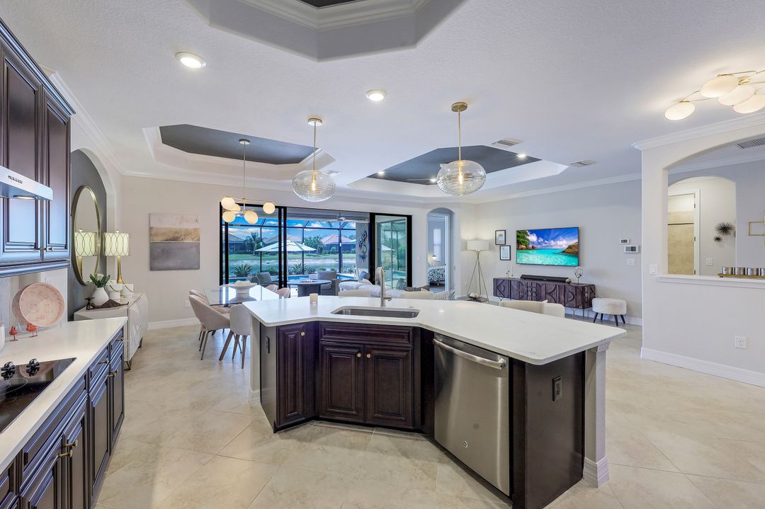 28066 Edenderry Ct, Bonita Springs, FL 34135