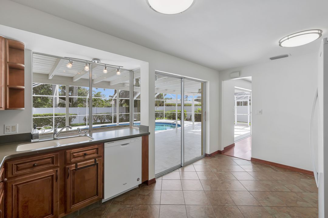 1569 Woodwind Ct, Fort Myers, FL 33919
