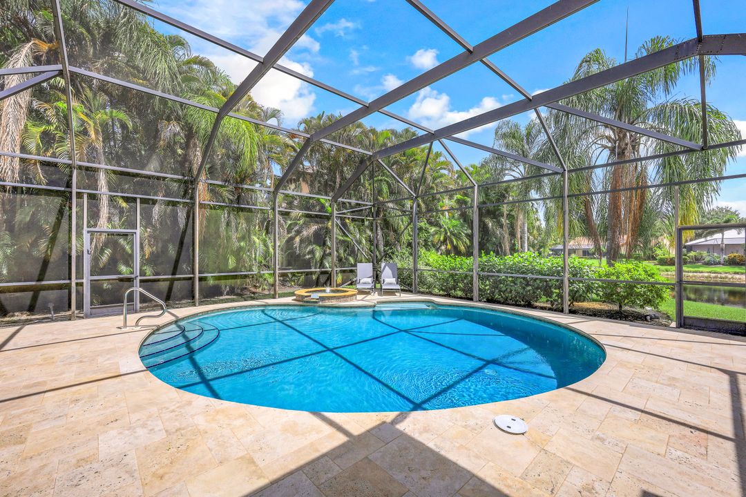 11819 Warbler Ct, Naples, FL 34119