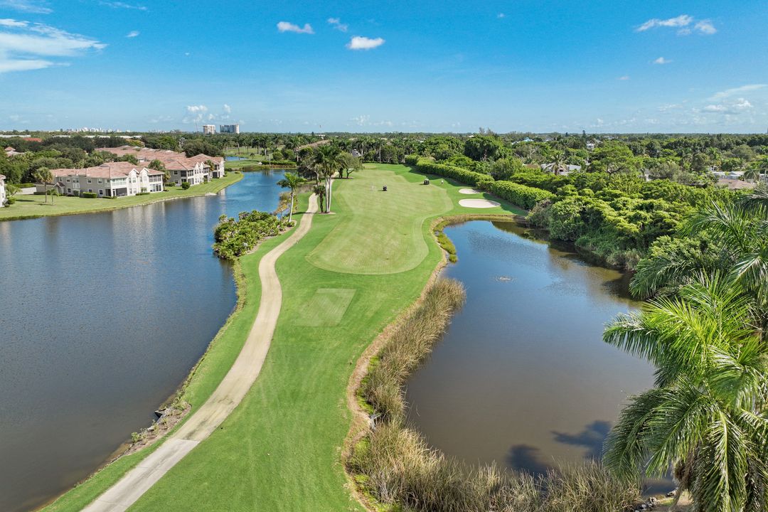 2153 Paget Cir, Naples, FL 34112