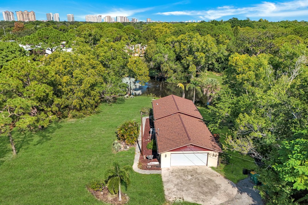 23 Center St, Naples, FL 34108