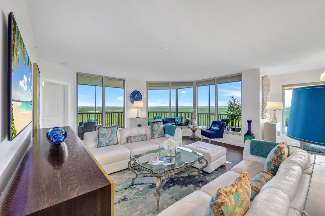 1065 Borghese Ln #1806, Naples, FL 34114