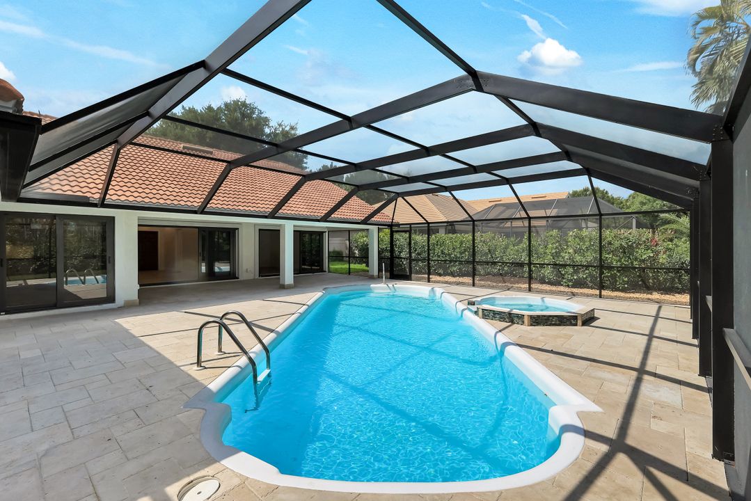 235 Silverado Dr, Naples, FL 34119