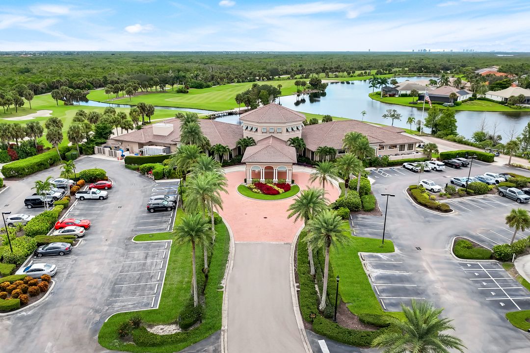 8929 Greenwich Hills Way, Fort Myers, FL 33908