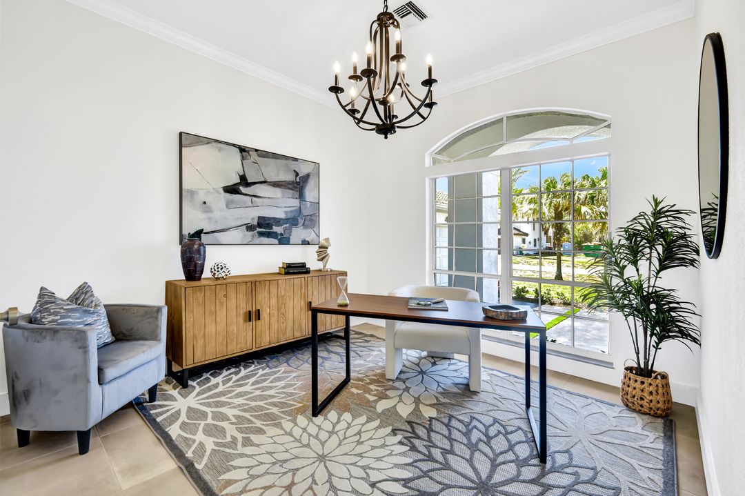 449 Heron Ave, Naples, FL 34108