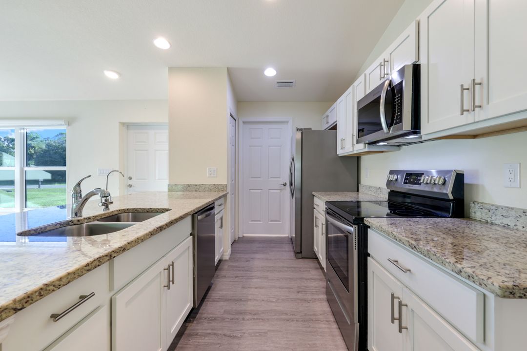 5038 SE Tradewinds Cir, LaBelle, FL 33935