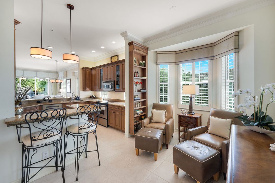775 Bentwater Cir #204, Naples, FL 34108