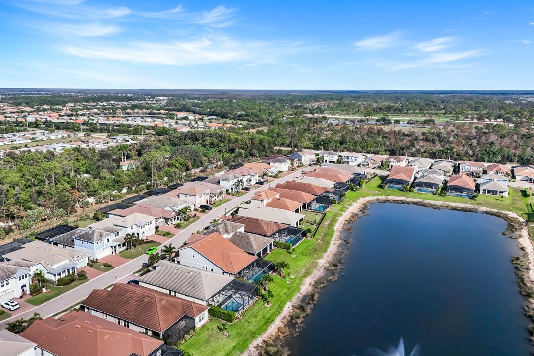3529 Pilot Cir, Naples, FL 34120