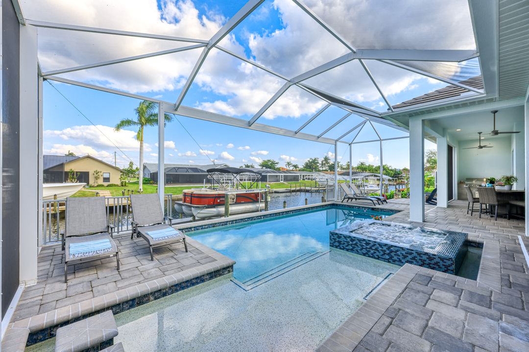 5317 SW 8th Pl, Cape Coral, FL 33914