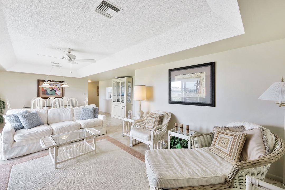 141 Lollypop Ln #4, Naples, FL 34112