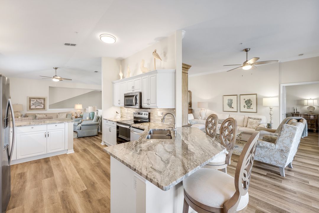 6879 Redbay Park Rd #203, Naples, FL 34109