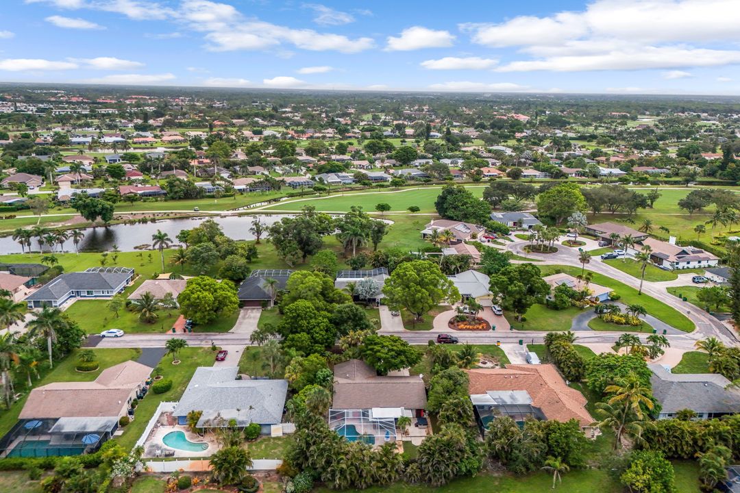 150 Big Springs Dr, Naples, FL 34113