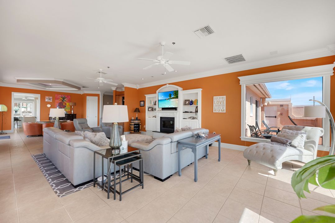 1021 S Collier Blvd #PH1, Marco Island, FL 34145