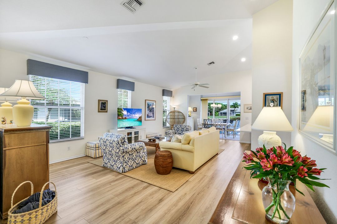 1168 Imperial Dr, Naples, FL 34110