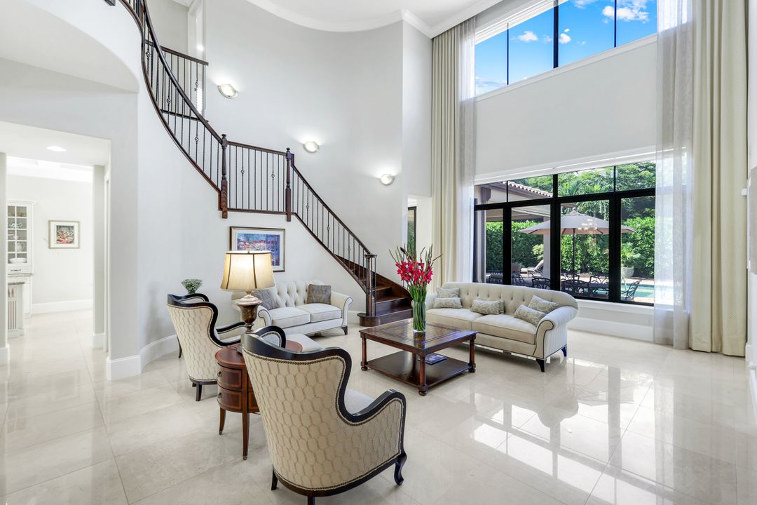 2351 Traditions Ct, Naples, FL 34105