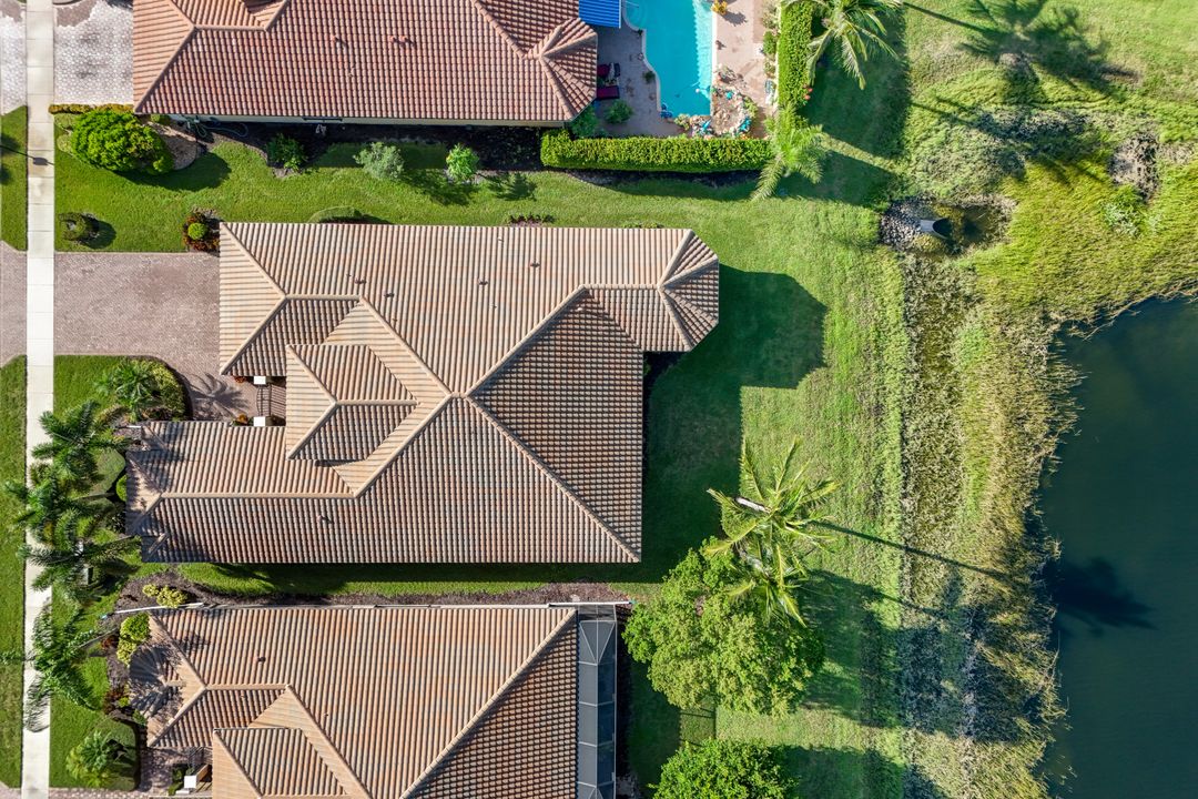 3384 Atlantic Cir, Naples, FL 34119