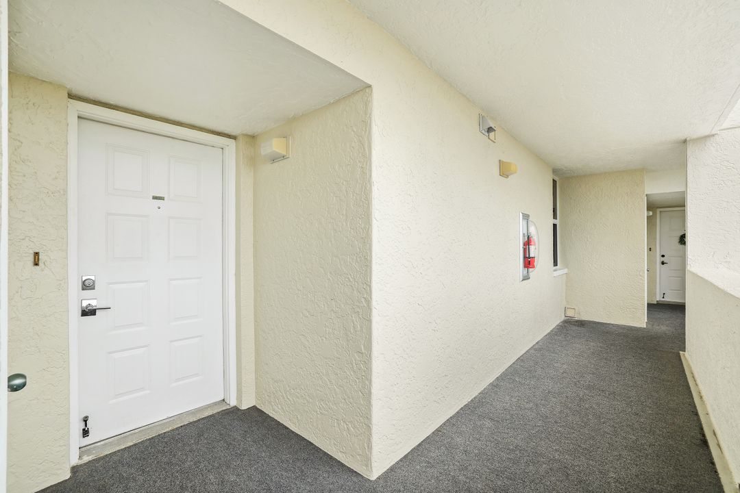 6361 Pelican Bay Blvd #601, Naples, FL 34108