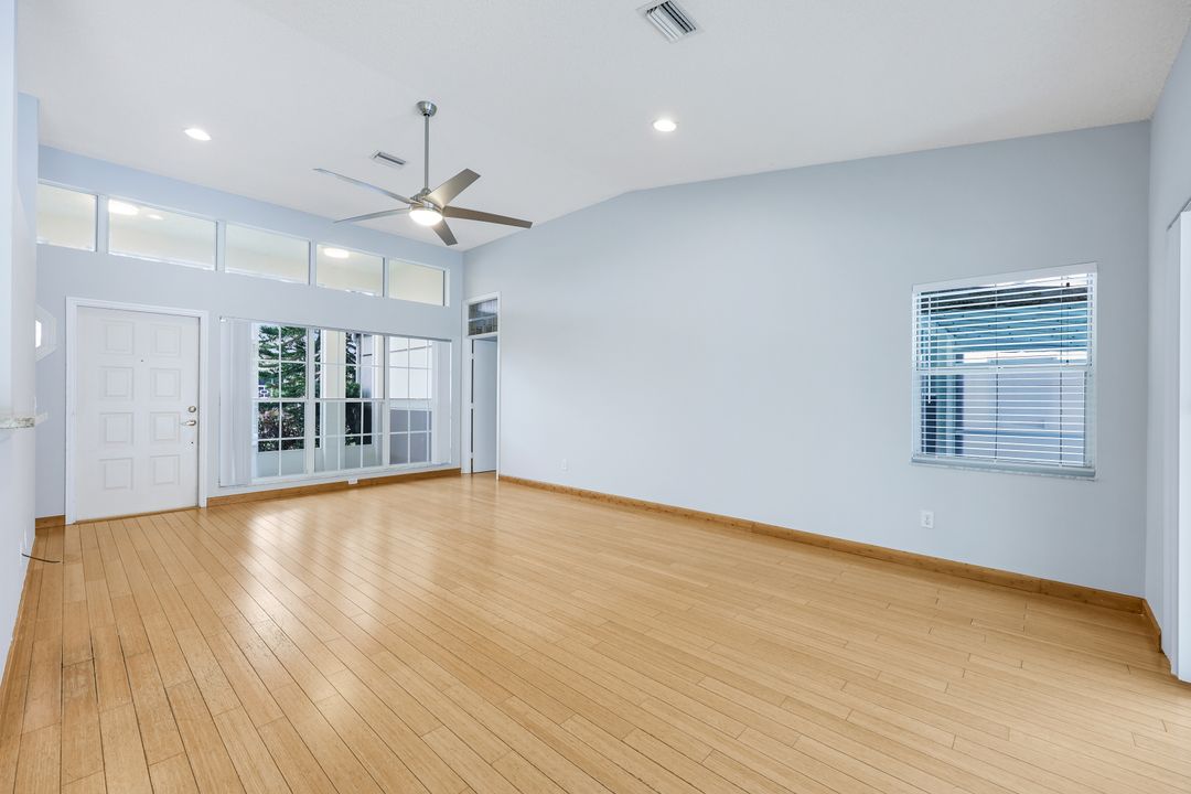 7234 Mill Pond Cir, Naples, FL 34109