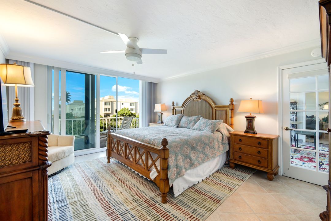 200 Periwinkle Way #214, Sanibel, FL 33957