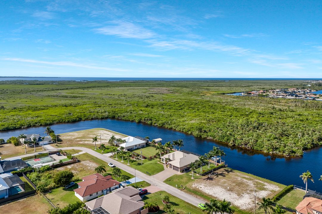 4223 NW 13th St, Cape Coral, FL 33993