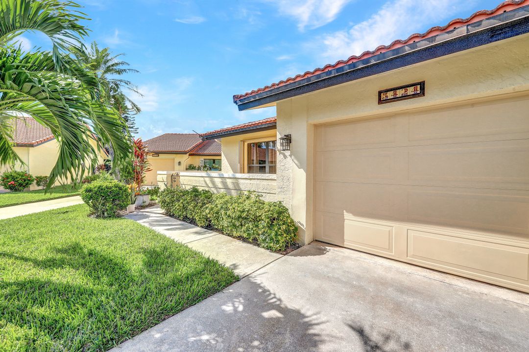 5424 Ashton Cir, Fort Myers, FL 33907