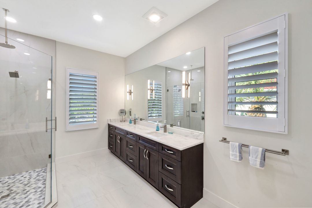 1044 Fish Crow Rd, Sanibel, FL 33957