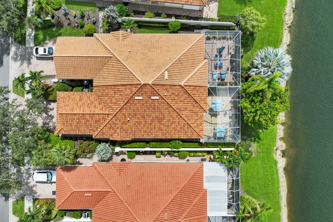 5425 Guadeloupe Way, Naples, FL 34119