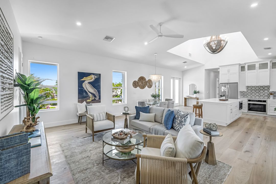 742 Nerita St, Sanibel, FL 33957
