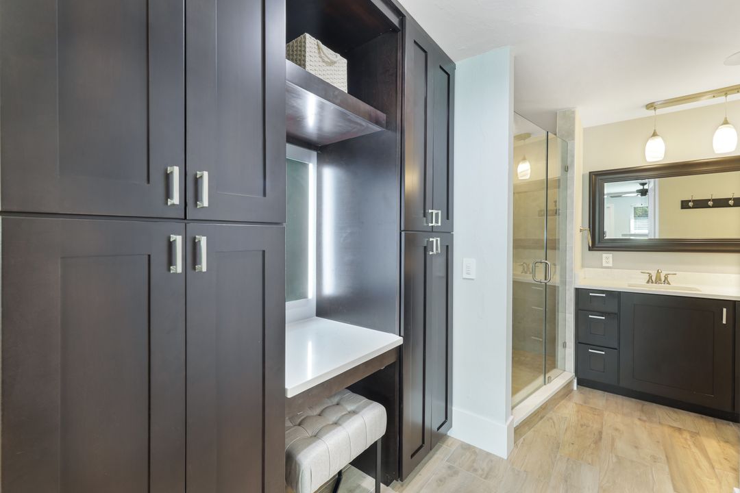 6036 Cedar Tree Ln, Naples, FL 34116