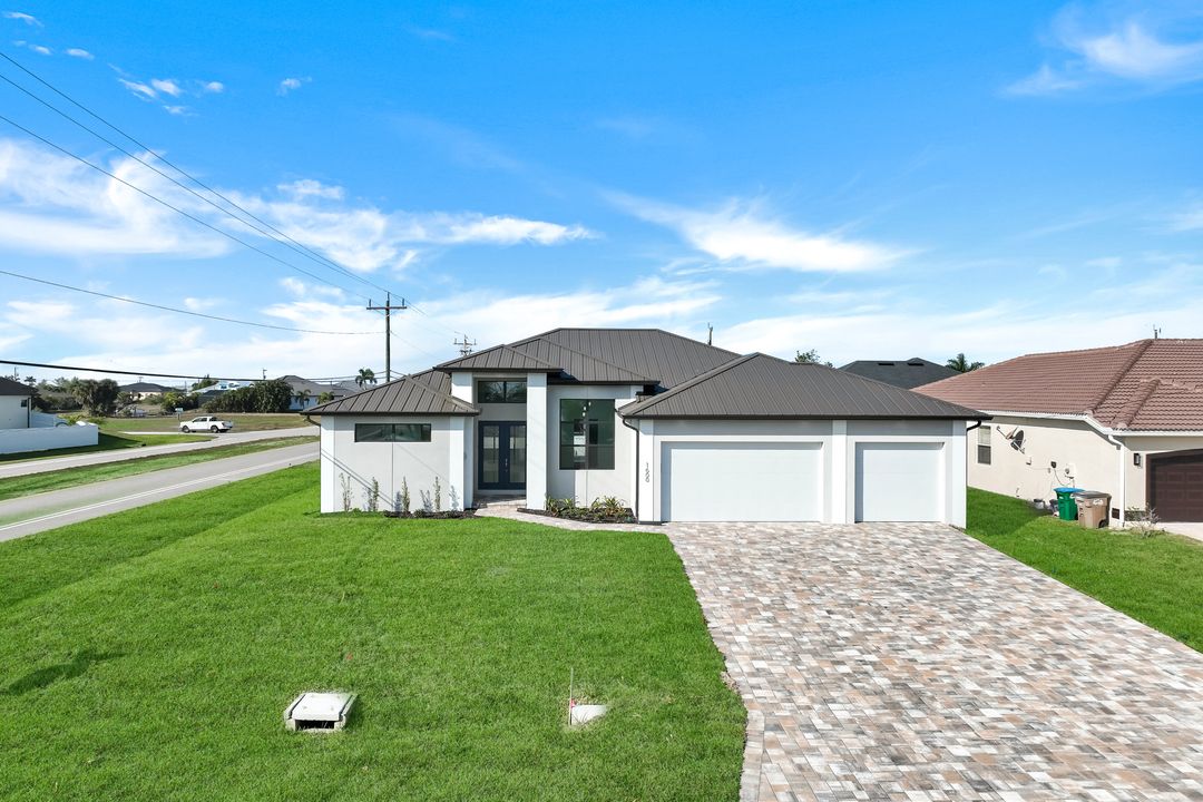 1600 NW 38th Ave, Cape Coral, FL 33993