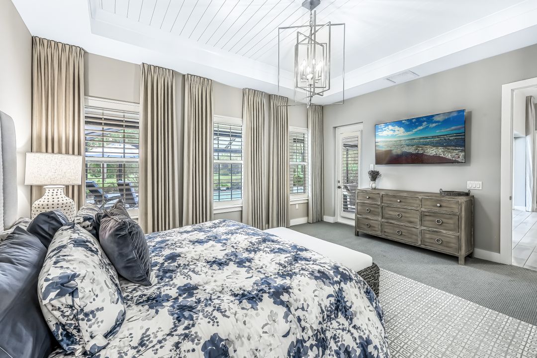 3178 Cotuit Ln, Naples, FL 34114