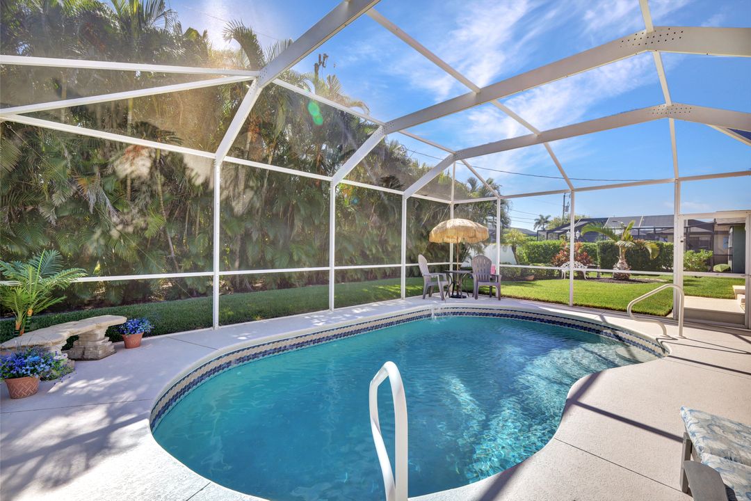 5323 SW 22nd Pl, Cape Coral, FL 33914