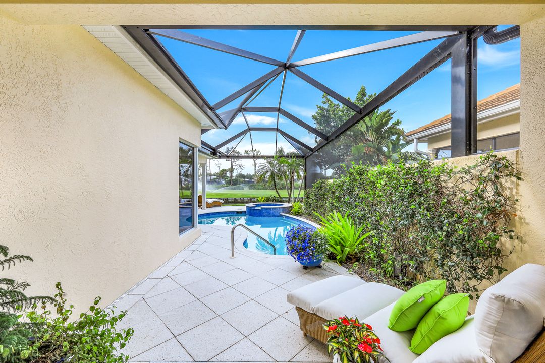 3671 Olde Cottage Ln, Bonita Springs, FL 34134