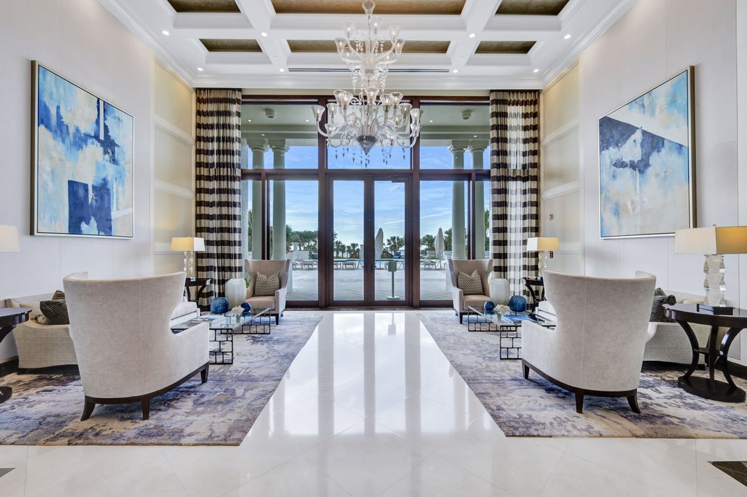 8473 Bay Colony Dr #503, Naples, FL 34108