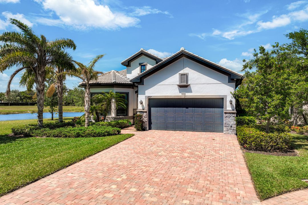 2717 Amaranda Ct, Naples, FL 34114