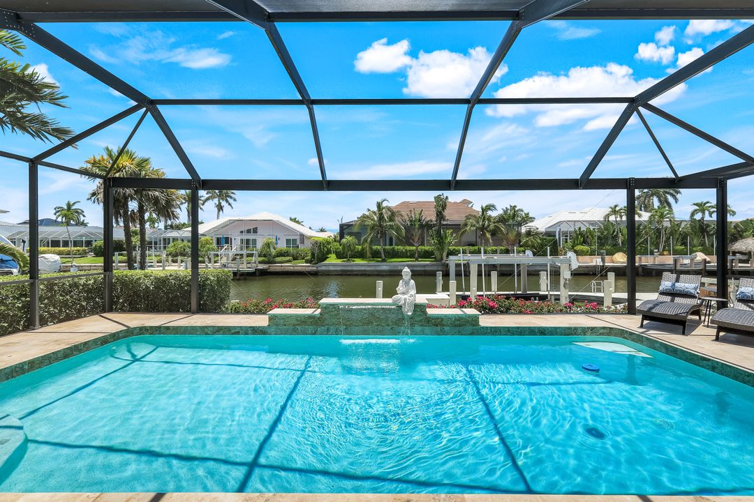 284 Polynesia Ct, Marco Island, FL 34145